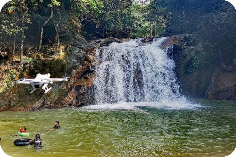 Imej Air Terjun Serendah