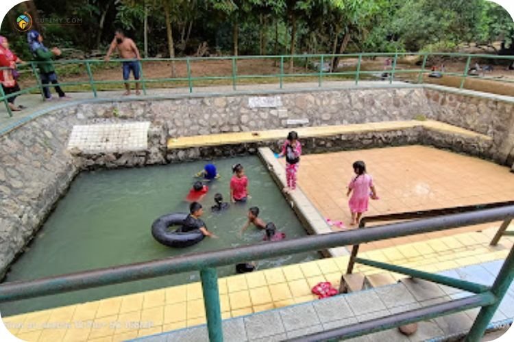 Imej Kolam Air Panas Kerling