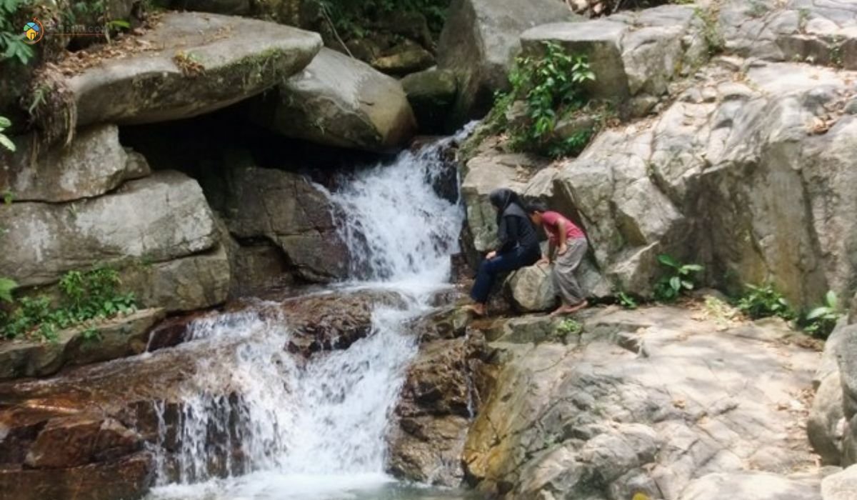 imej Air Terjun Sungai Ara