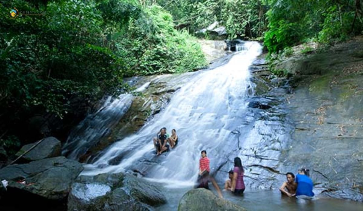 imej Tempat Menarik di Kajang Air Terjun Sungai Gabai