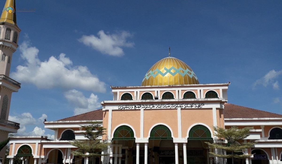 imej Masjid Tengku Mahkota Abdullah