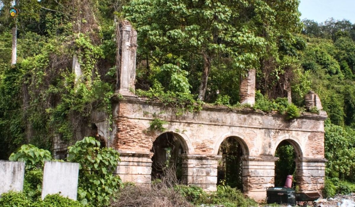 imej Runtuhan Istana Tunku Kudin