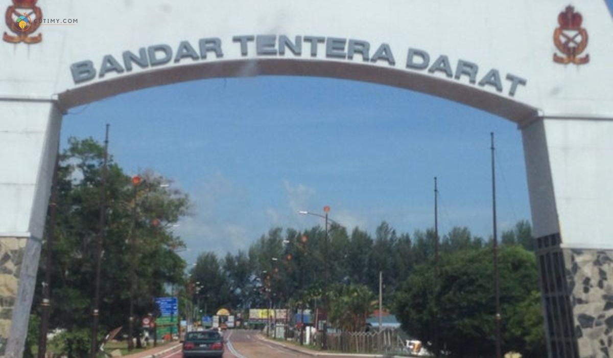 imej Bandar Tentera Darat Monument